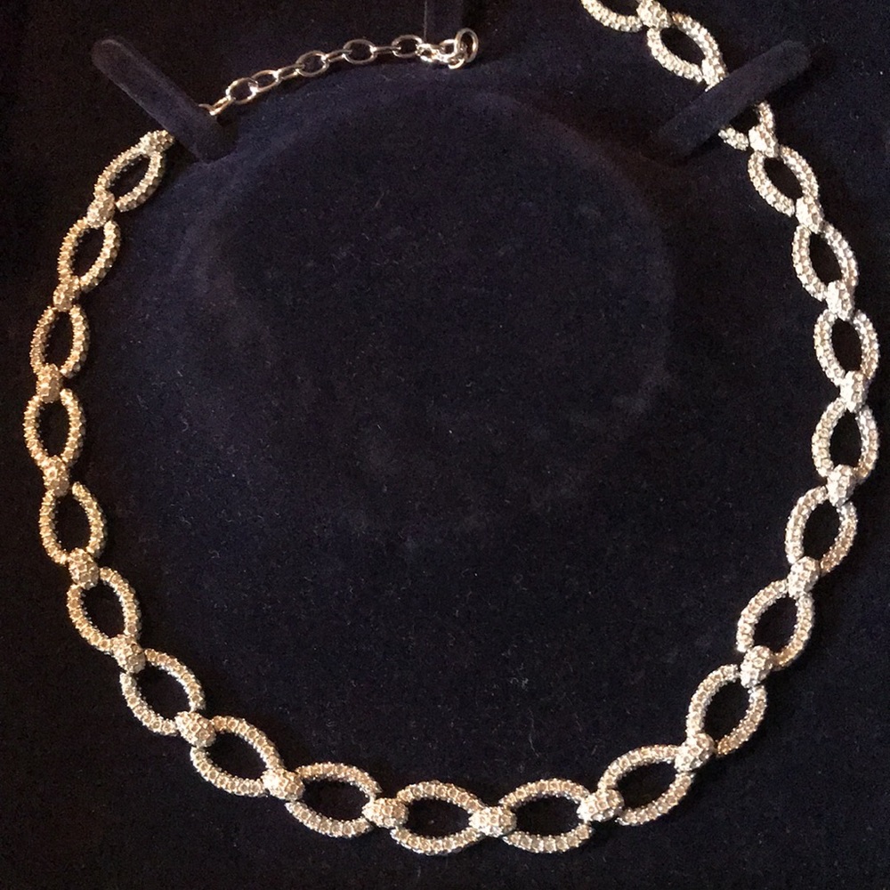 Gorgeous Authentic Signed Swarovski Infinity Neck… - image 5
